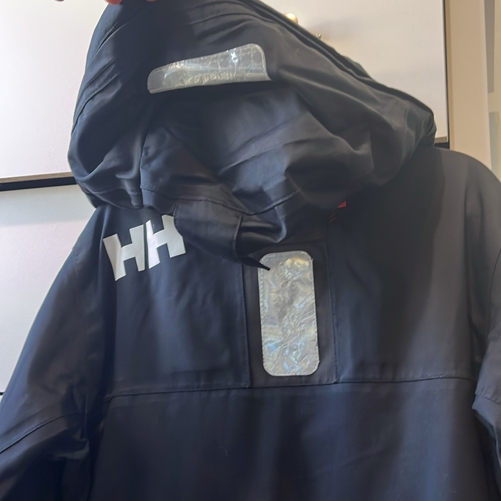 Helly Hansen Jacket - Amazing Condition! - image 5
